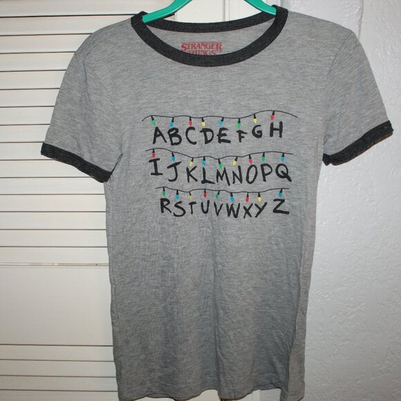 Tops - Stranger Things Women's Relaxed Fit T-Shirt Grey Size Medium